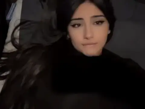The type of Latina that will never disobey you in bed [Reveal]